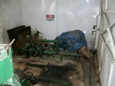 USED HEAVY DUTY SHOP BUILT PUMP HOUSE