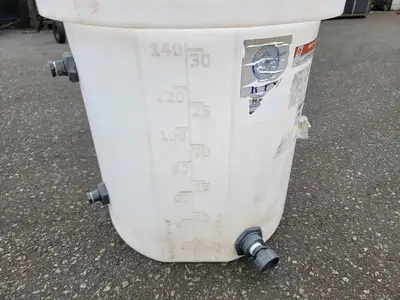 4 x Plastic Tanks