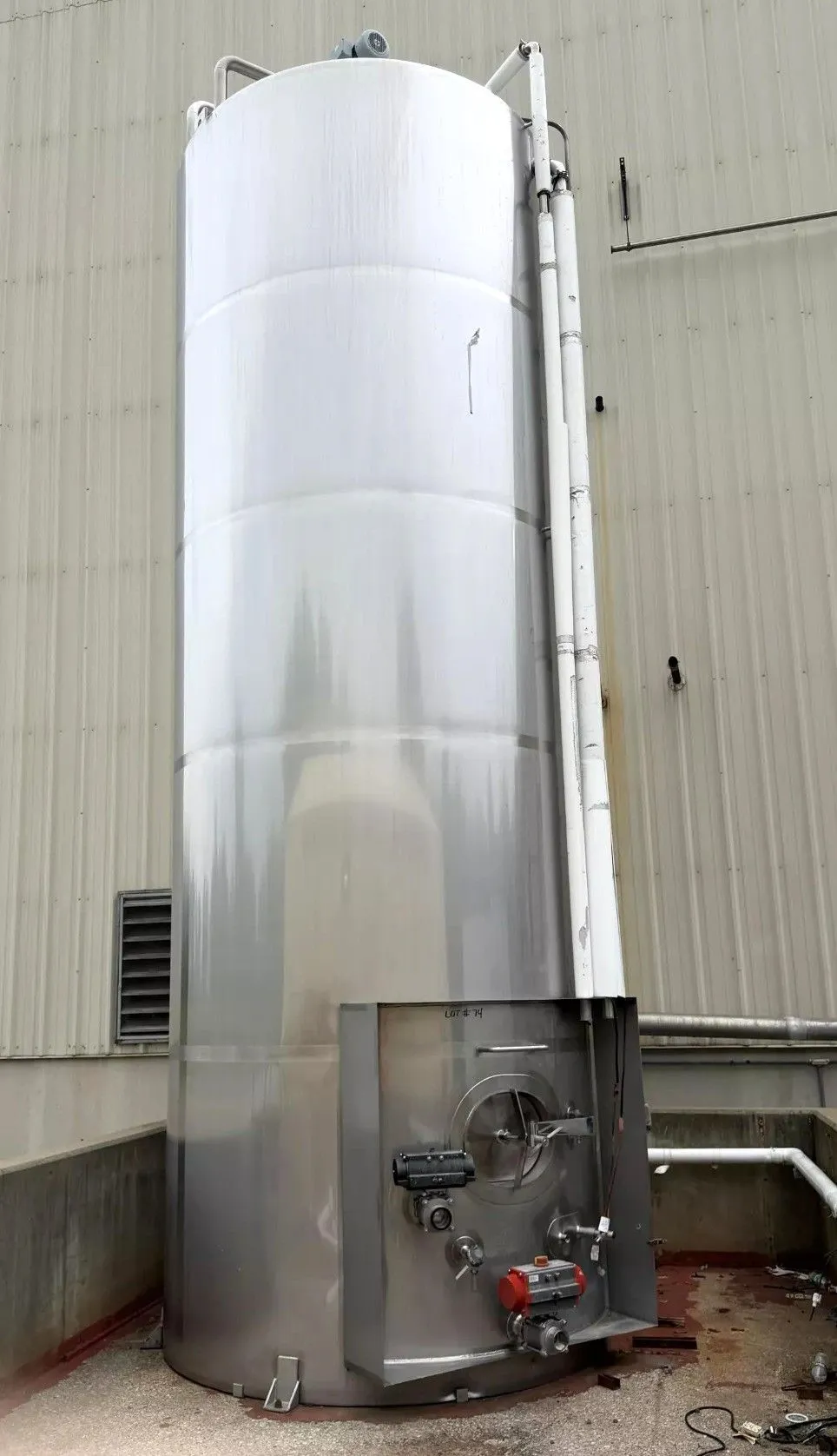 USED BCAST 6000 Gallon Jacketed Mix Tank