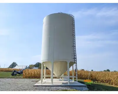 Used MERIDIAN 1417 STANDARD - 2489 BUSHELS Hopper Bottom Silos Iowa US | Keast Enterprises #1360517