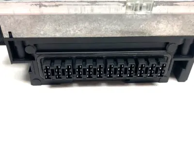 USED FESTO BUS NODE 548755, CPX-GE-EV-S INTERLINK BLOCK 195746 CRACKED