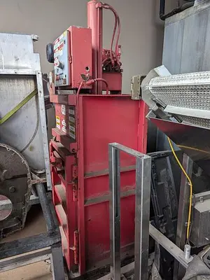 USED UNIVERSAL HANDLING EQUIPMENT CTC242436