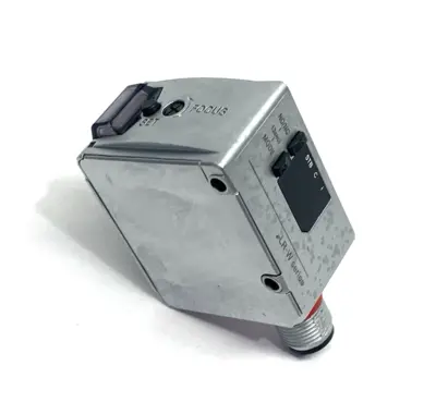 USED KEYENCE FULL-SPECTRUM SELF-CONTAINED SENSOR, M12 4-PIN