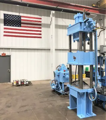 USED 1984 K.R. WILSON K.R. WILSON COMPRESSION MOLDING PRESS
