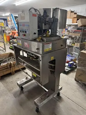 USED KAPS-ALL PACKAGING SYSTEMS, INC. MODEL A-6 PORTABLE 6 SPINDLE INLINE CAPPER
