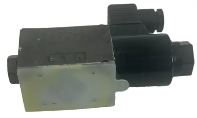 NEW TOKYO KEIKI DG4V-3-2A-M-U1-H-7-56 DIRECTIONAL VALVE DG4V32AMU1H756