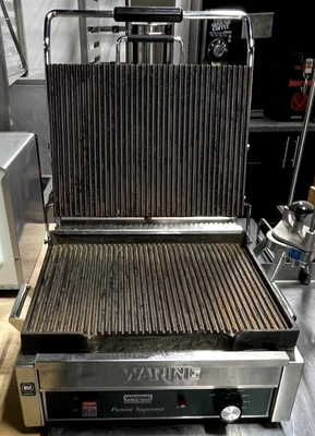72-0444 Waring Pro WPG 250B Panini Sandwich Press