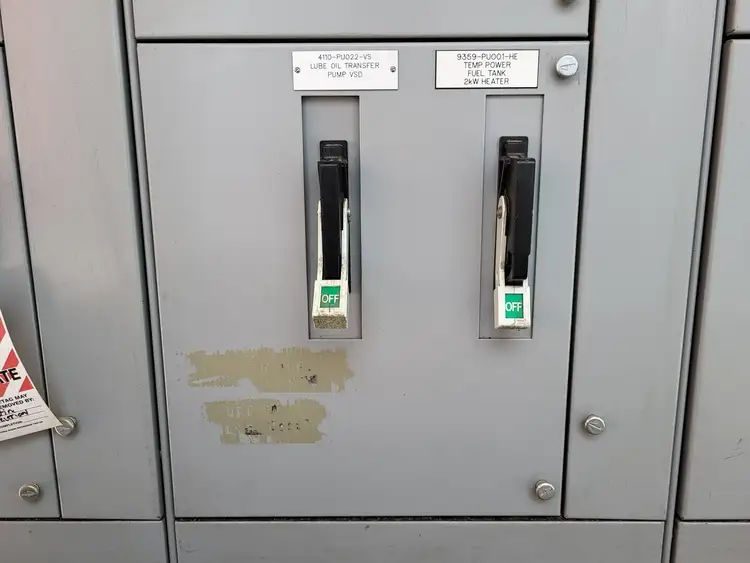 Used SIEMENS TIASTAR Switchgears British Columbia CA | Lenmark #248903