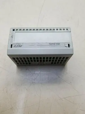 USED ALLEN BRADLEY 1794-OB16P
