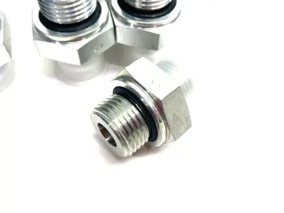 USED PARKER TRIPLE-LOK® 37° FLARE JIC TUBE FITTING STRAIGHT