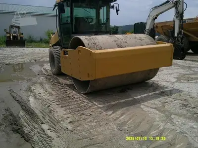 Used 2015 DYNAPAC CA2500D Road Rollers New York US | Beck Equipment #1506450