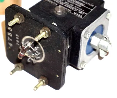 NEW STEVENS ARNOLD INC. 56-37-10-1 VIBRATING CAPACITOR VC-1020/500, 5637101