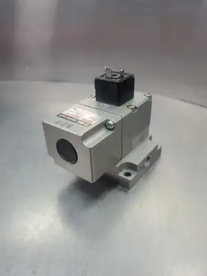 SMC VP3185V-205DZB1-N (Main Press. 101.2kPa~0.2MPa) Solenoid Valve. 6D-10