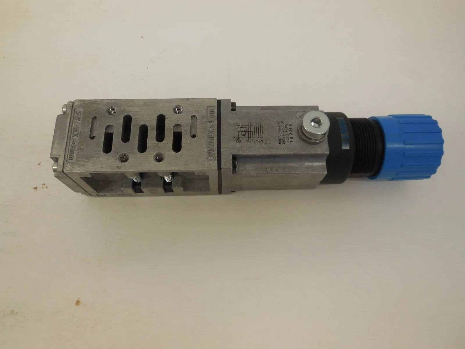 NEW FESTO ELECTRIC LR-ZP-B-D-1 PRESSURE REGULATOR LRZPBD1