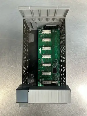 Allen Bradley 1746-A7 /A Slc 500 Chassis Rack Module 7-Slot Rack (7.5.5)
