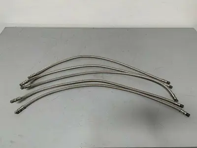 USED 35" STAINLESS STEEL BRAIDED HOSE W/ 5/8" SWAGELOK 316 3100 PSIG CONNECTION