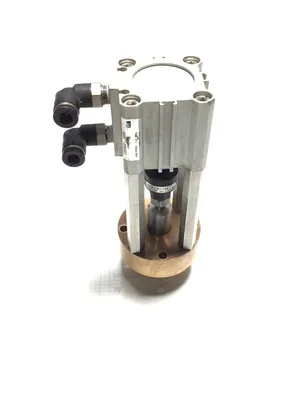 USED SMC 📏 MODEL: SMC CQ2B32‑20DC — COMPACT AND RELIABLE DESIGN