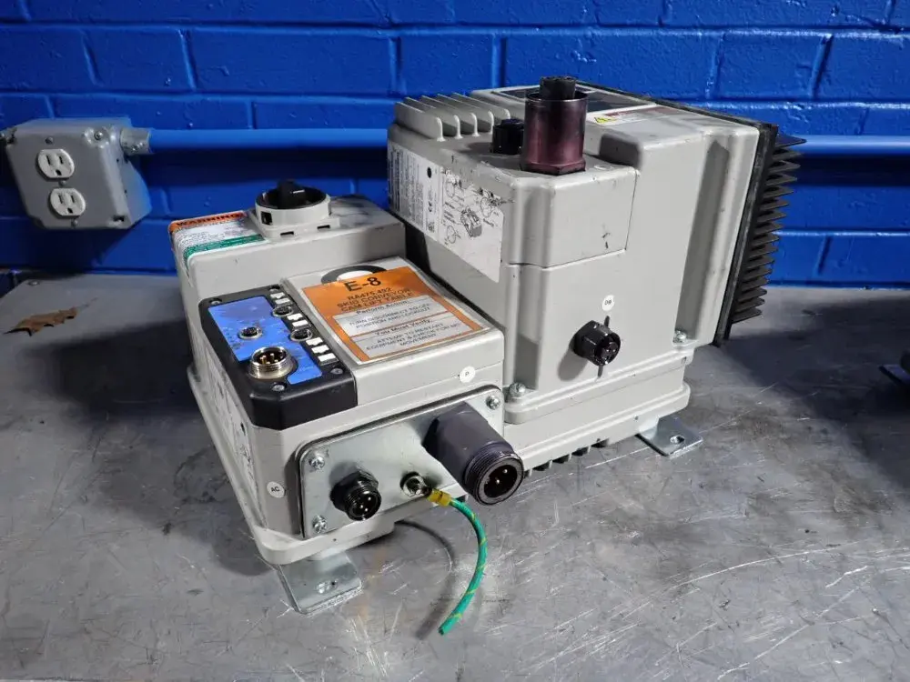 USED ALLENBRADLEY 284GFVD4P0D10RRGCBGDB1EMI