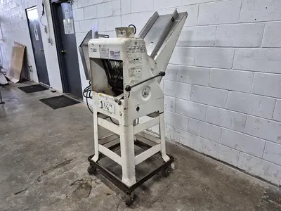 USED OLIVER 797-32