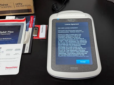 Used Invitrogen / Thermo Fisher Scientific Q33326 Spectrophotometer (UV-Vis, Fluor) Missouri US | BioLabTek #1366017