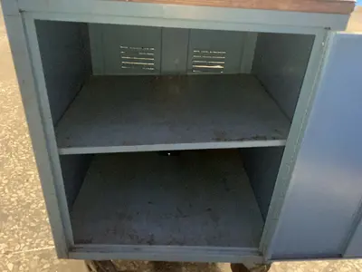 Used _UNKNOWN_ _UNKNOWN_ Cabinets Ohio US | HGR 24 #1541559