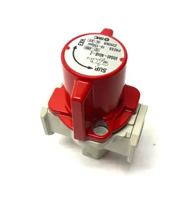 USED SMC MANUAL LOCKOUT RELIEF VALVE SINGLE ACT 3-PORT