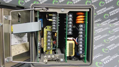 Honeywell 9782P-04-C2-E0000-BD pH/ORP Analyzer Controller Used