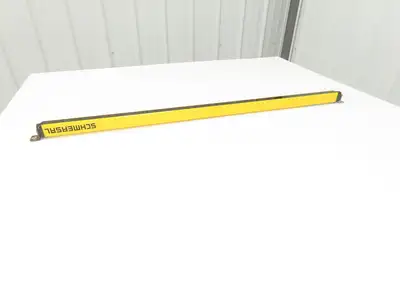 Schmersal SLC440COM-ER-0890-14 Safety Light Curtain Transmitter