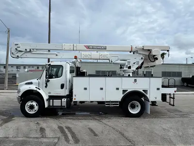 Used 2019 FREIGHTLINER M2 106 Tractors & Trailers Florida US | Truck and Van Outlet #1506263