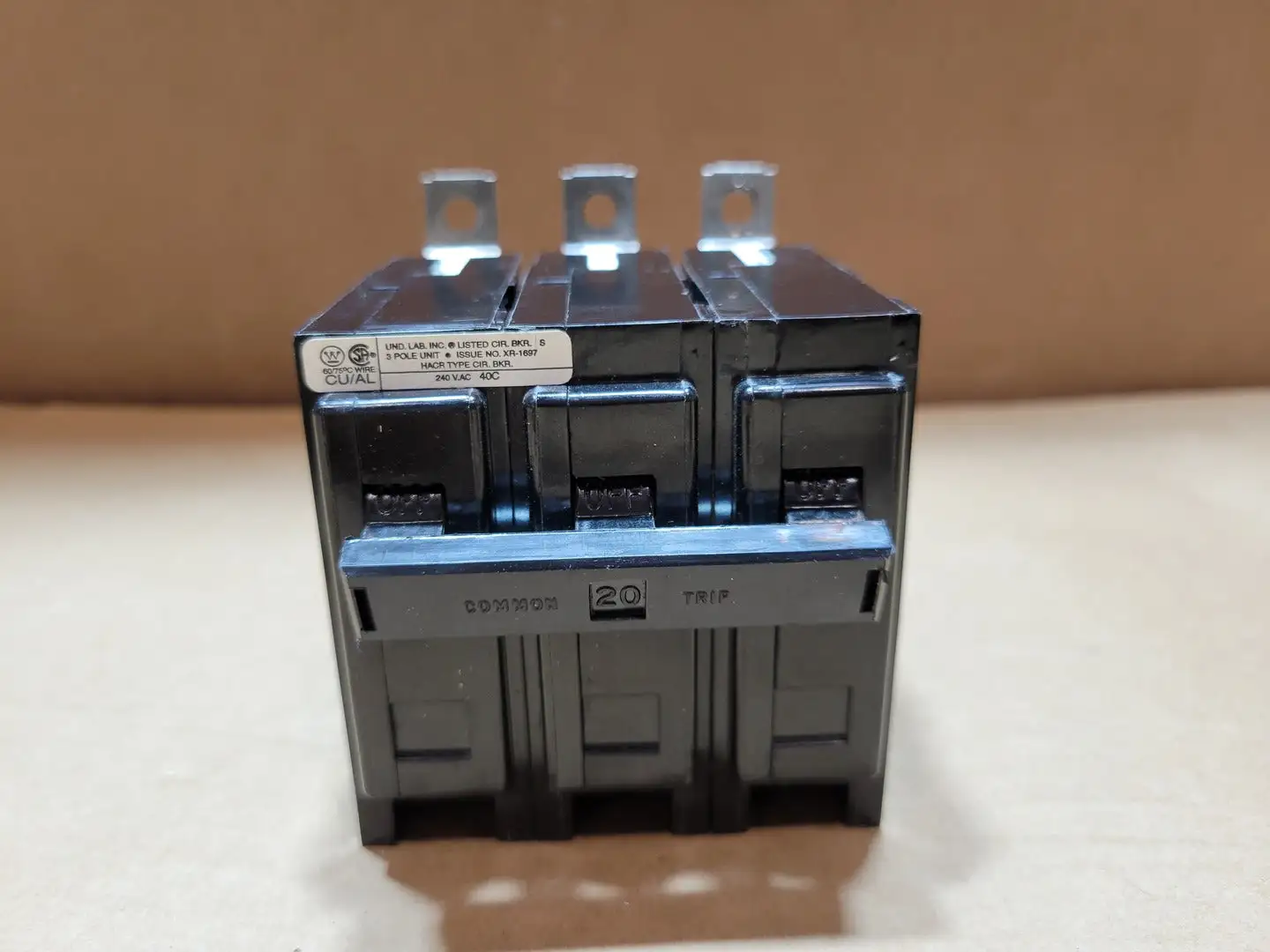 Used WESTINGHOUSE BAB3020H Switchgears British Columbia CA | Lenmark #835639