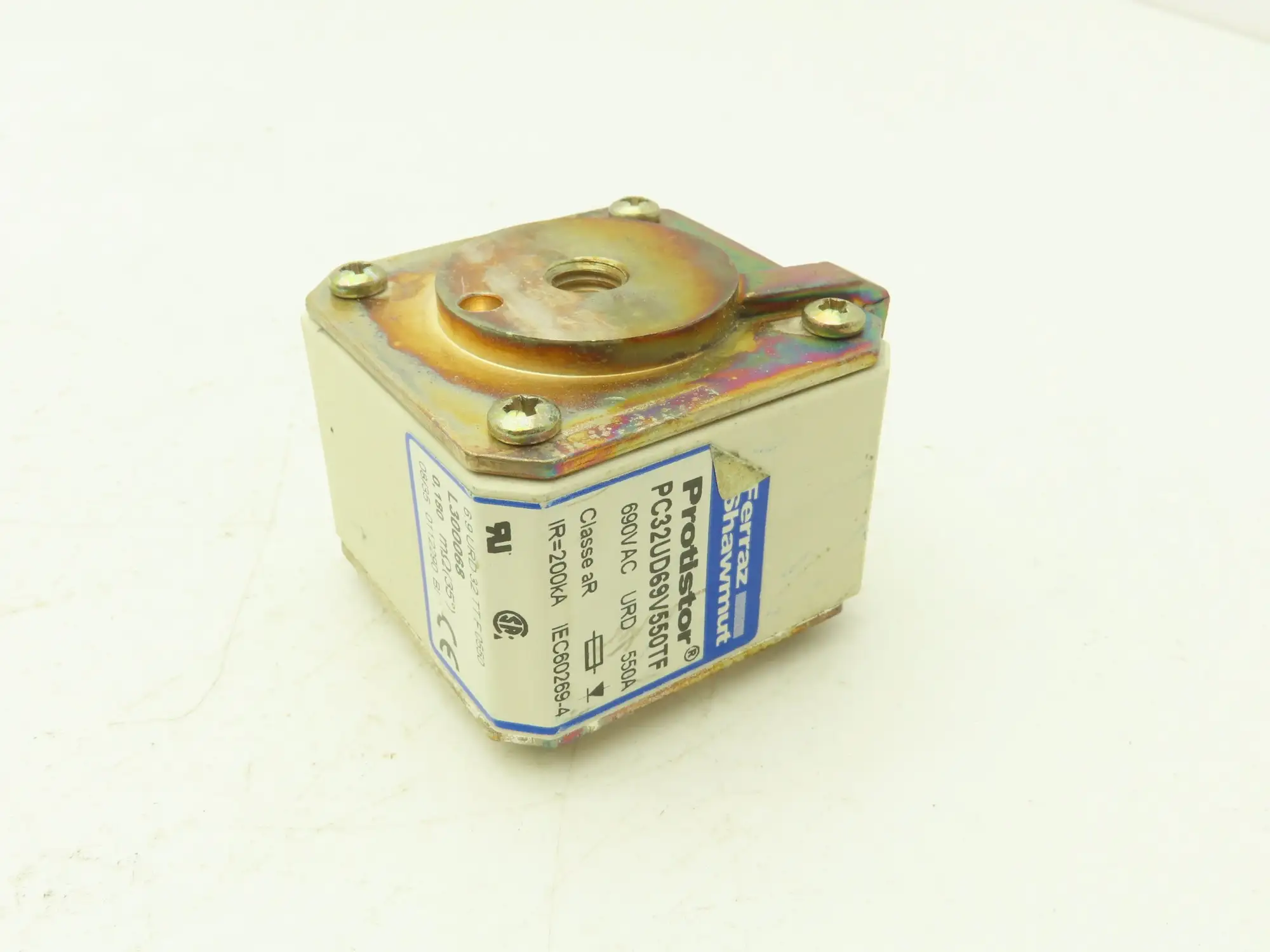 Ferraz Shawmut PC32UD69V550TF Protistor 690VAC 550A Fuse Semiconductor Type