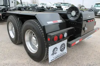 Used 2017 FREIGHTLINER 114SD Hooklifts & Roll-Offs Texas US | Roll Off Truck World #1491802