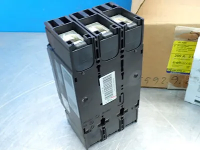 New | in-Stock SQUARE D JDL36200 Circuit Breakers Ohio US | HGR 24 #1069962