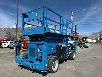 USED 2015 GENIE GS-5390 RT