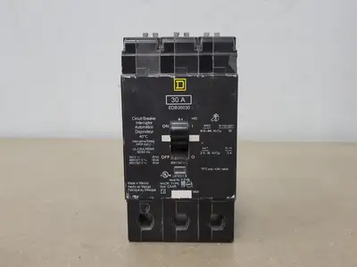 NEW SQUARE D EDB36030