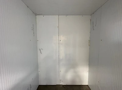 171-0063 6’ x 8’ Walk In Cooler Box with Floor