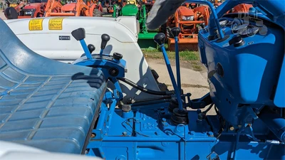 USED 1986 FORD 1710