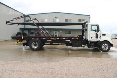 New | in-Stock 2025 MACK MD6 Rolloff Trucks Texas US | Roll Off Truck World #1491872