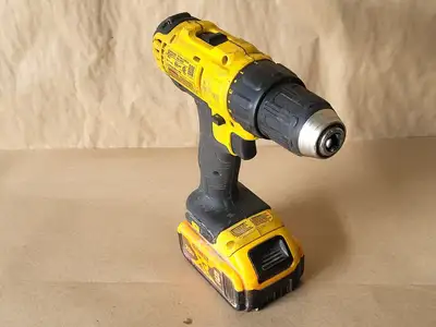USED DEWALT DCD771