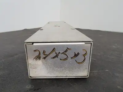 24" x 5" x 3" Splitter Box