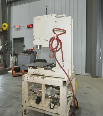 Toggle Press