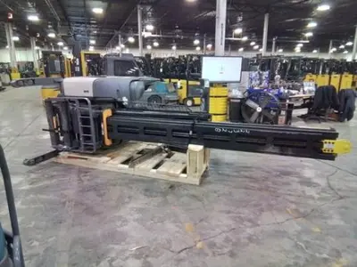 USED 2020 CROWN RMD6095S-32