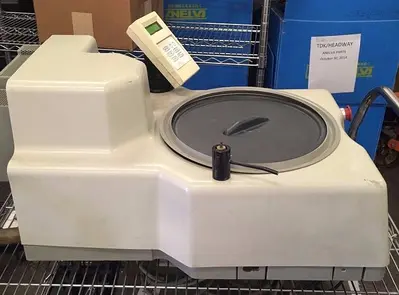 LECO Spectrum 2000 Speed Polisher Grinder