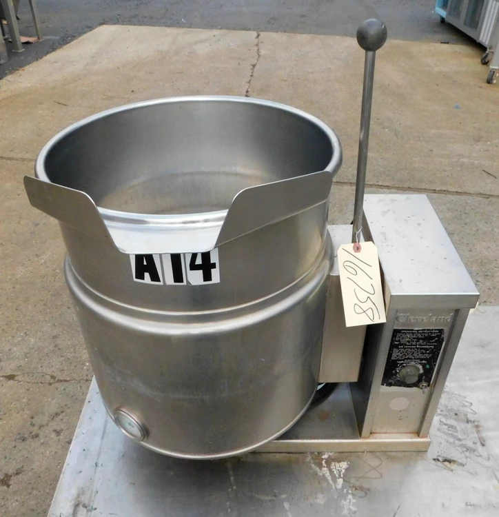 Used CLEVELAND TILTING KETTLE KET-12T Autoclaves, Reactors & Kettles New Jersey US | Champion Trading Corporation #423823