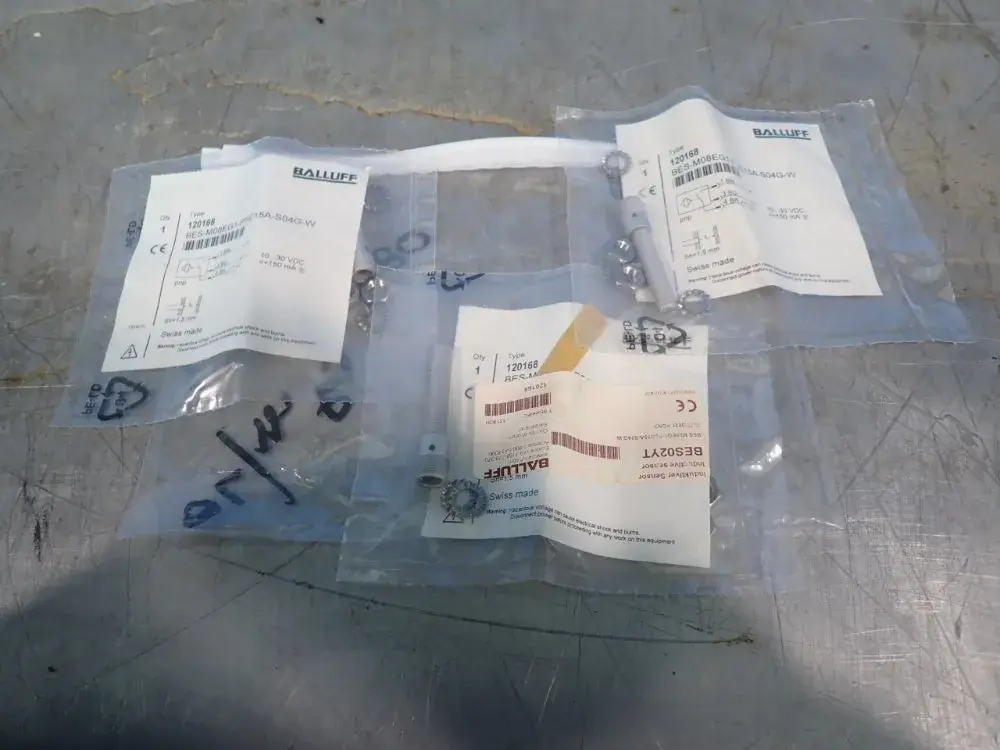 NEW BALLUFF BESM08EG1PSC15AS04GW