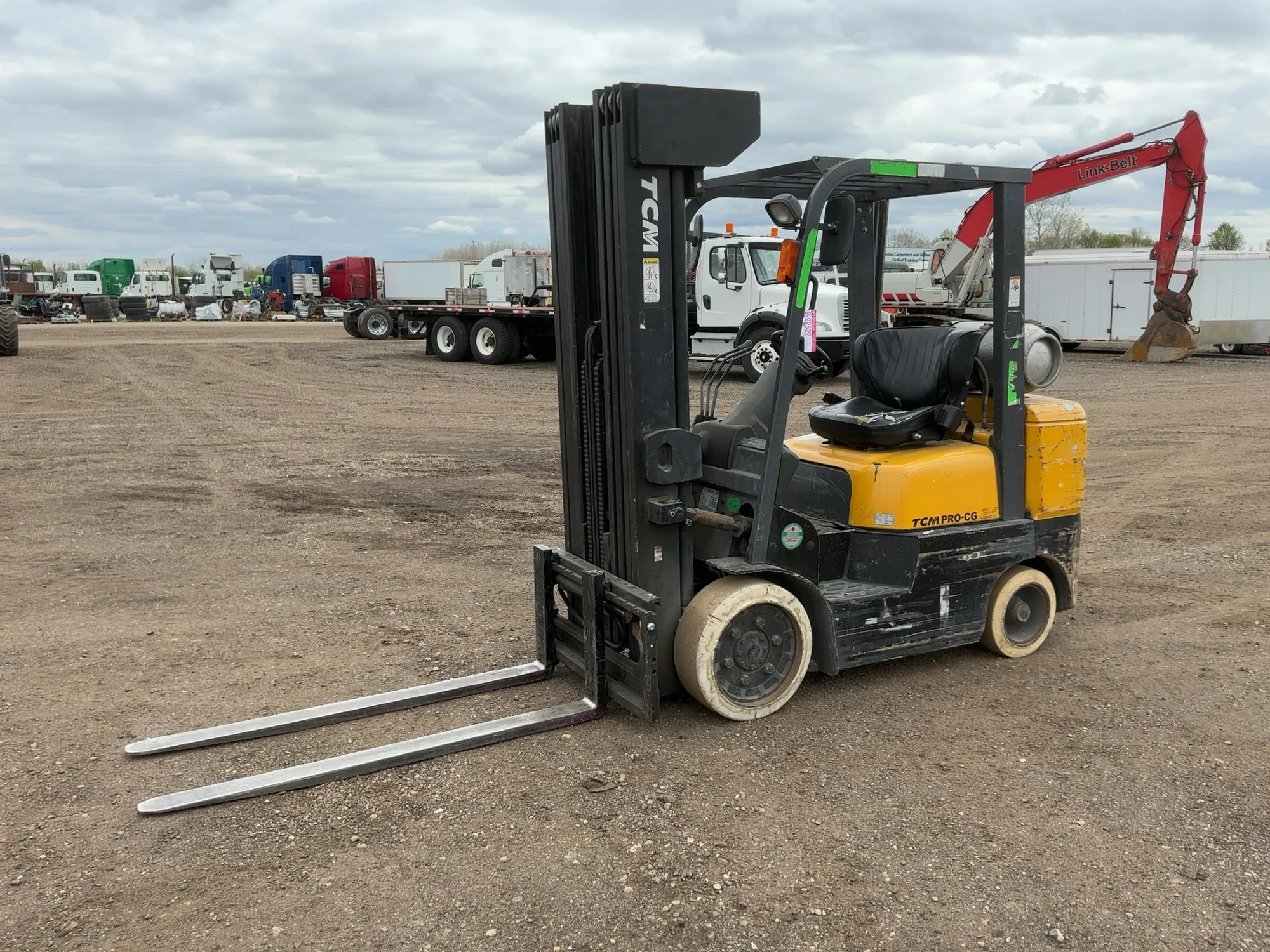 USED TCM FCG25-4