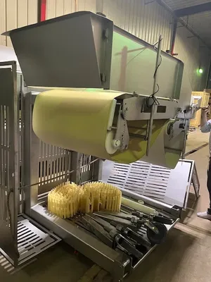 USED 2017 DRAKE LS1400