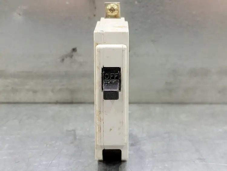 Used COMMANDER QBH115 Switchgears British Columbia CA | Lenmark #239011