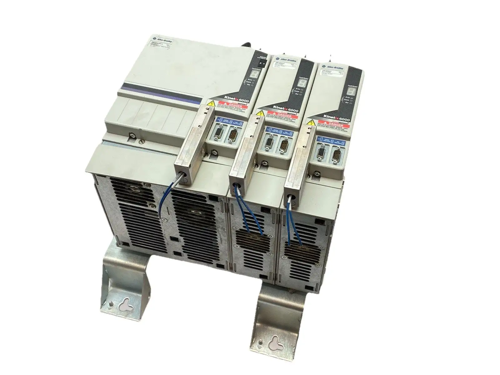 USED ALLEN-BRADLEY KINETIX 6000 MULTI-AXIS SERVO DRIVE 2094-BM02-S