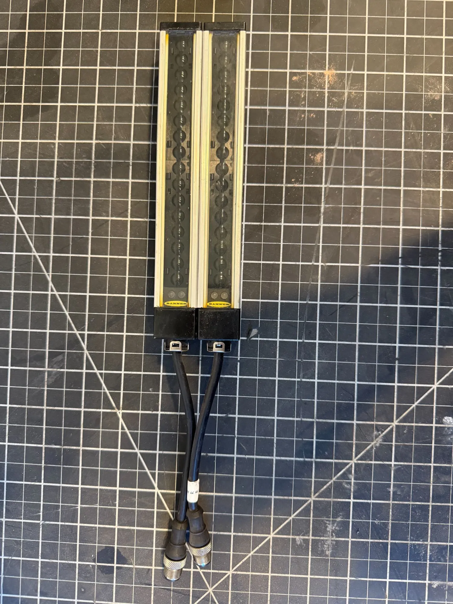 USED BANNER LX6EQ+LX6RQ